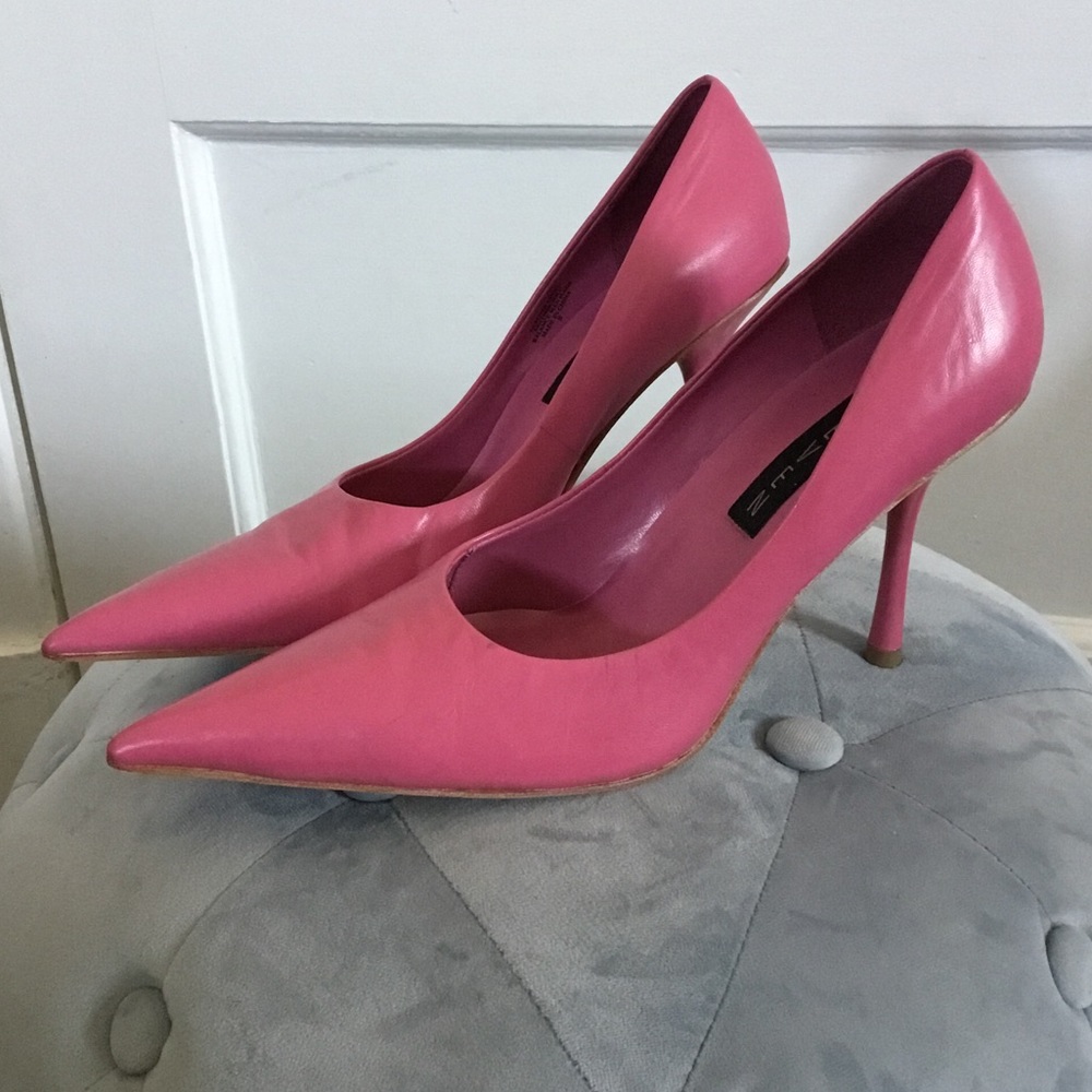 Pointed Pumps - image 2
